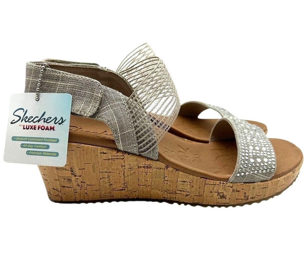 New Skechers Beverlee Luxe Foam Size 8 Sandal Rhinestone Wedge Cork Heel NWT